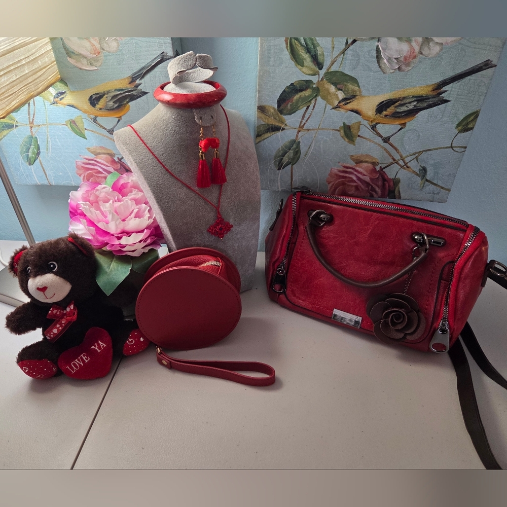 6 Piece Bundle Lot Set - Red, Brown Tones